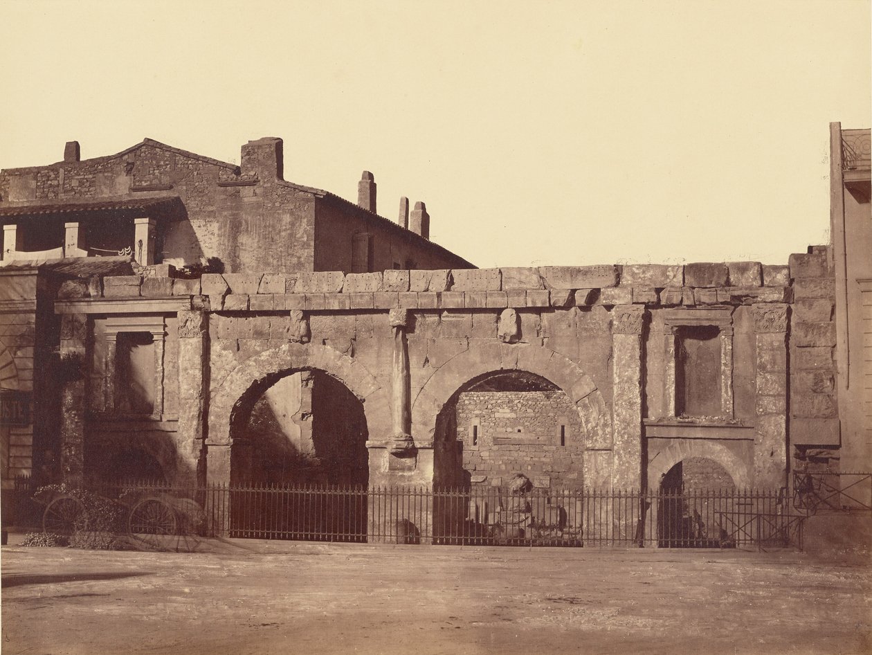 [Porta di Augusto, Nîmes] da Édouard Baldus