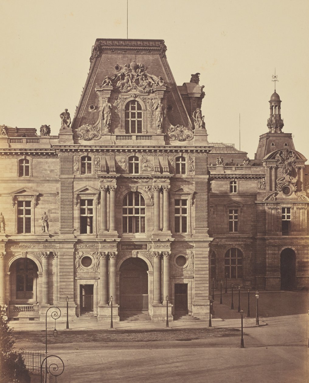 [Il Padiglione Mollien, Louvre, Parigi] da Édouard Baldus