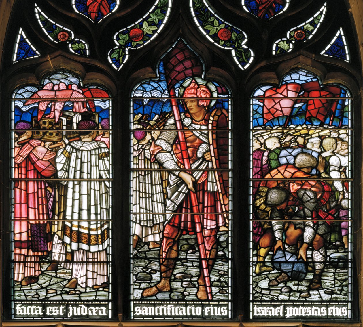 Cattedrale di St Giles, Edimburgo, Giosuè attraversa il Mar Rosso, Cavaliere medievale da Edward Burne Jones