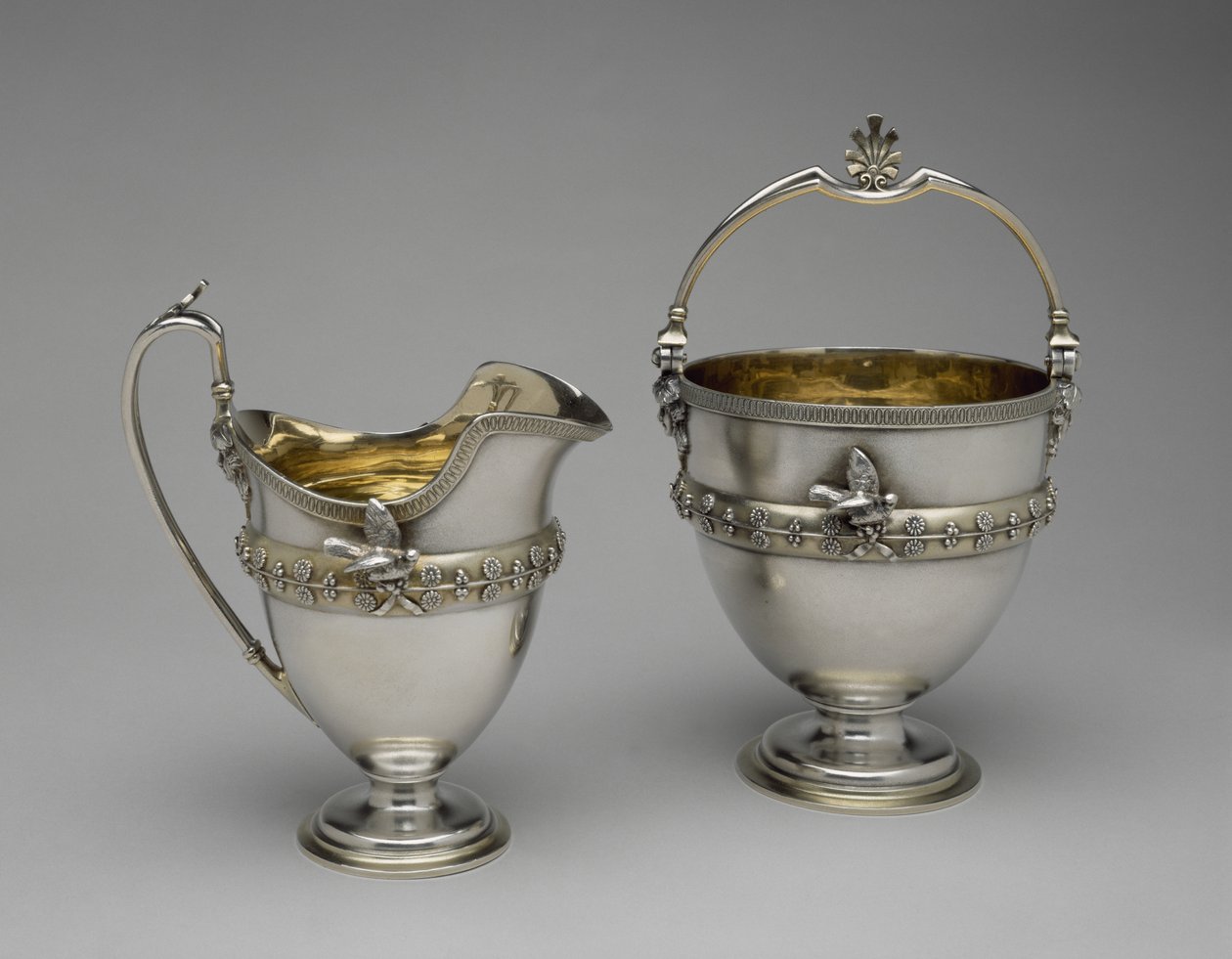 Brocca per Crema e Cestino per Zucchero, c. 1865-1869 da Edward Chandler Moore