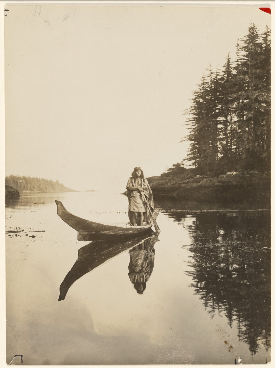 [A lungo la mia robusta imbarcazione sfida onda e marea] da Edward S. Curtis