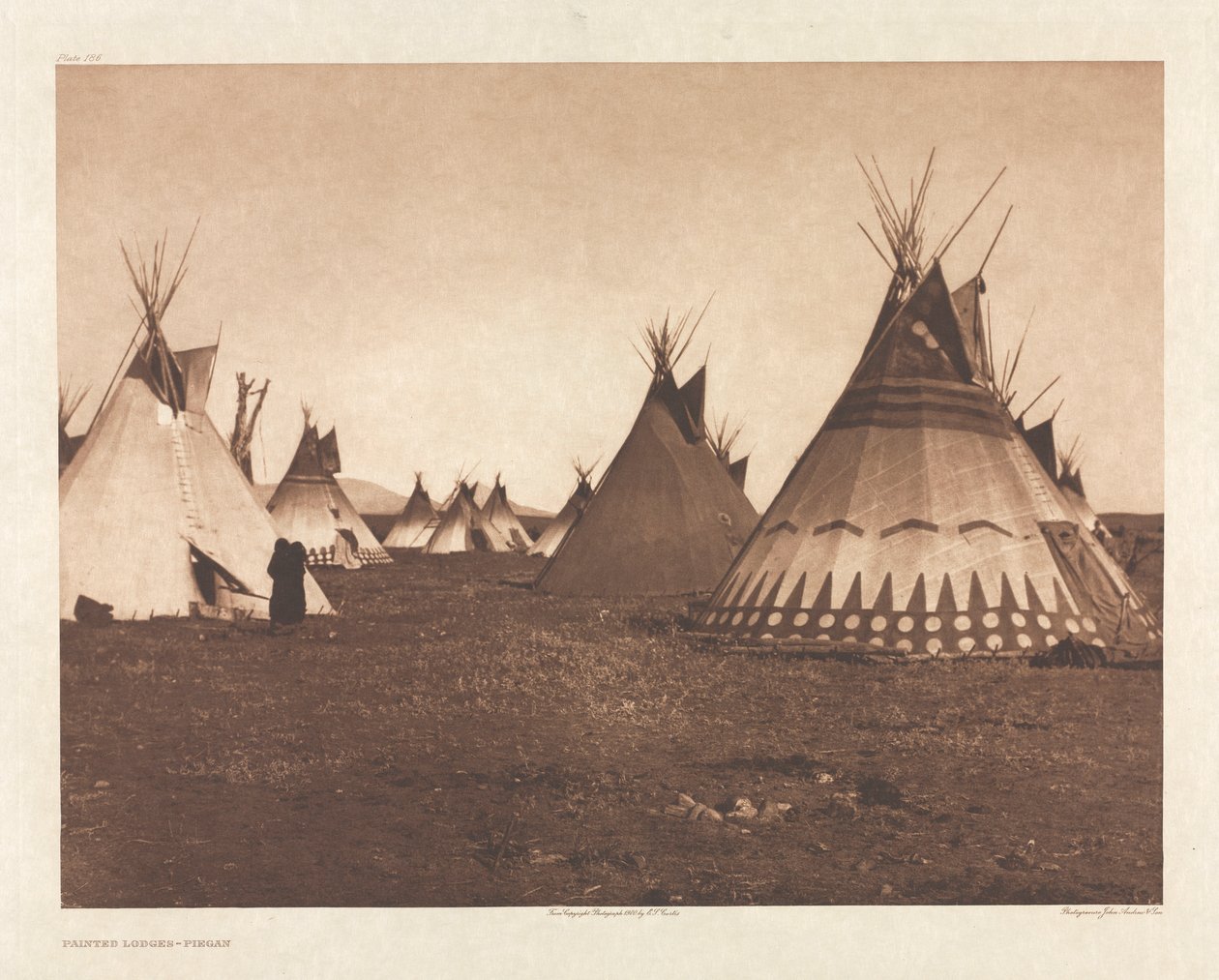 Portfolio VI, Tavola 186: Tende dipinte--Piegan da Edward S. Curtis