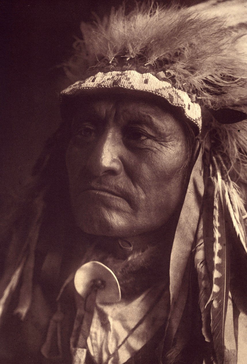 Crazy Thunder, un Sioux Teton da Edward Sheriff Curtis