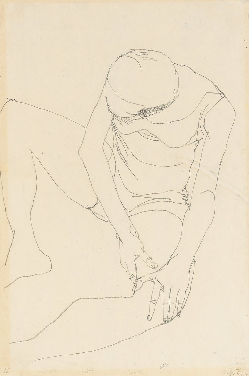 Nudo femminile piegato in avanti, entrambe le mani sulla coscia sinistra, 1913 da Egon Schiele