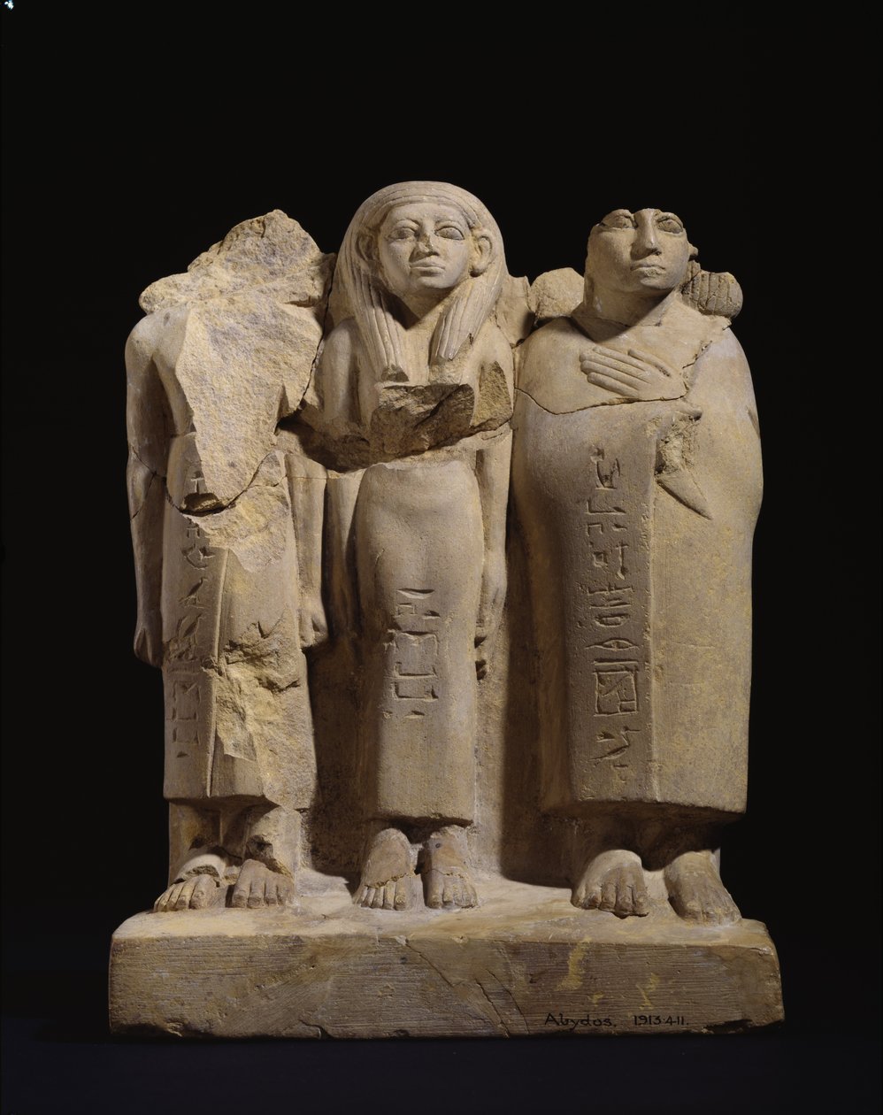 Gruppo statuetta di 3 figure, tarda XII dinastia - inizio XIII dinastia, c.1800-1700 a.C. da Egyptian