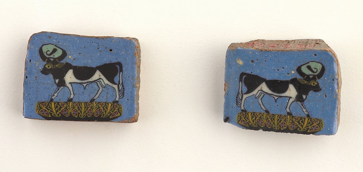 Placche di mosaico di un apis, o toro sacro di Menfi, periodo tolemaico a periodo romano da Egyptian