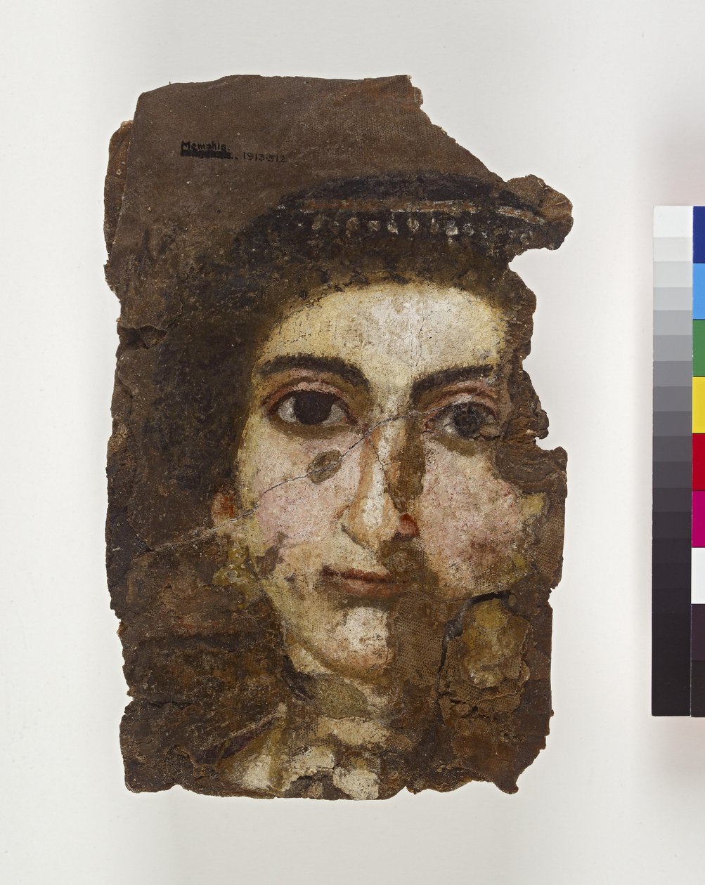 Ritratto di Mummia di una Giovane Donna, probabilmente II-III secolo d.C. da Egyptian