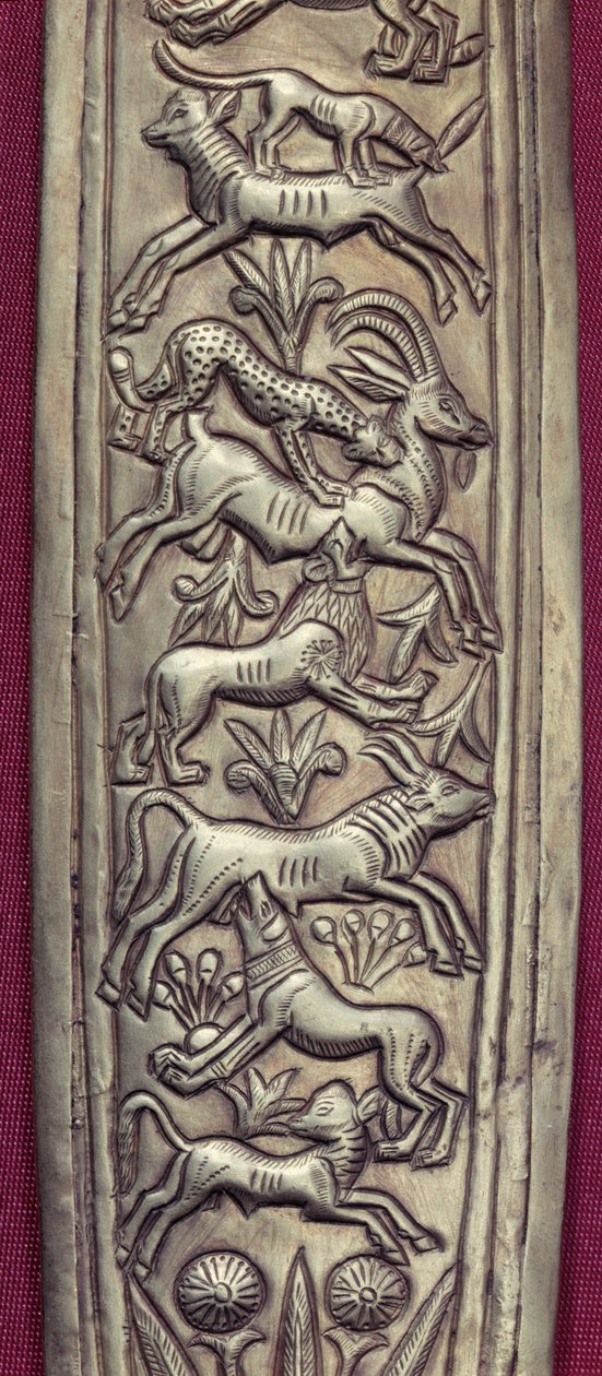 Antilope, cervo e vitello attaccati da un leopardo, un leone e un cane, dettaglio dal fodero di un pugnale dal tesoro di Tutankhamon, c.1340 a.C. (dettaglio) da Egyptian 18th Dynasty