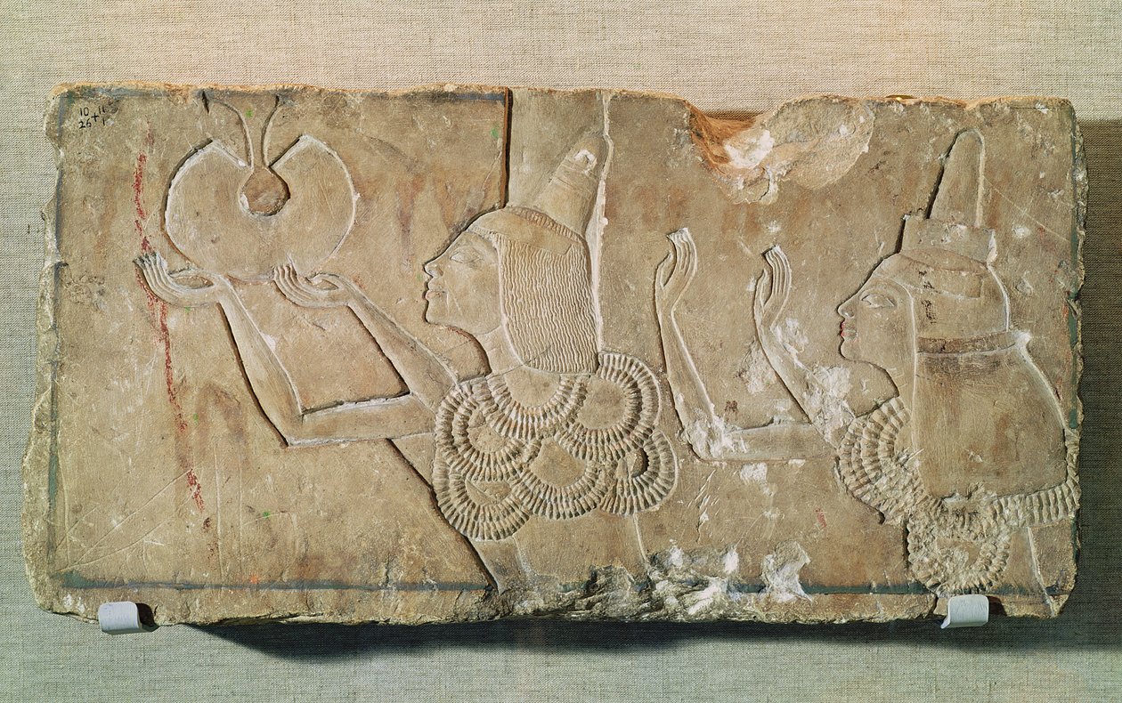 Stele raffigurante Ay e sua moglie Teye che ricevono l