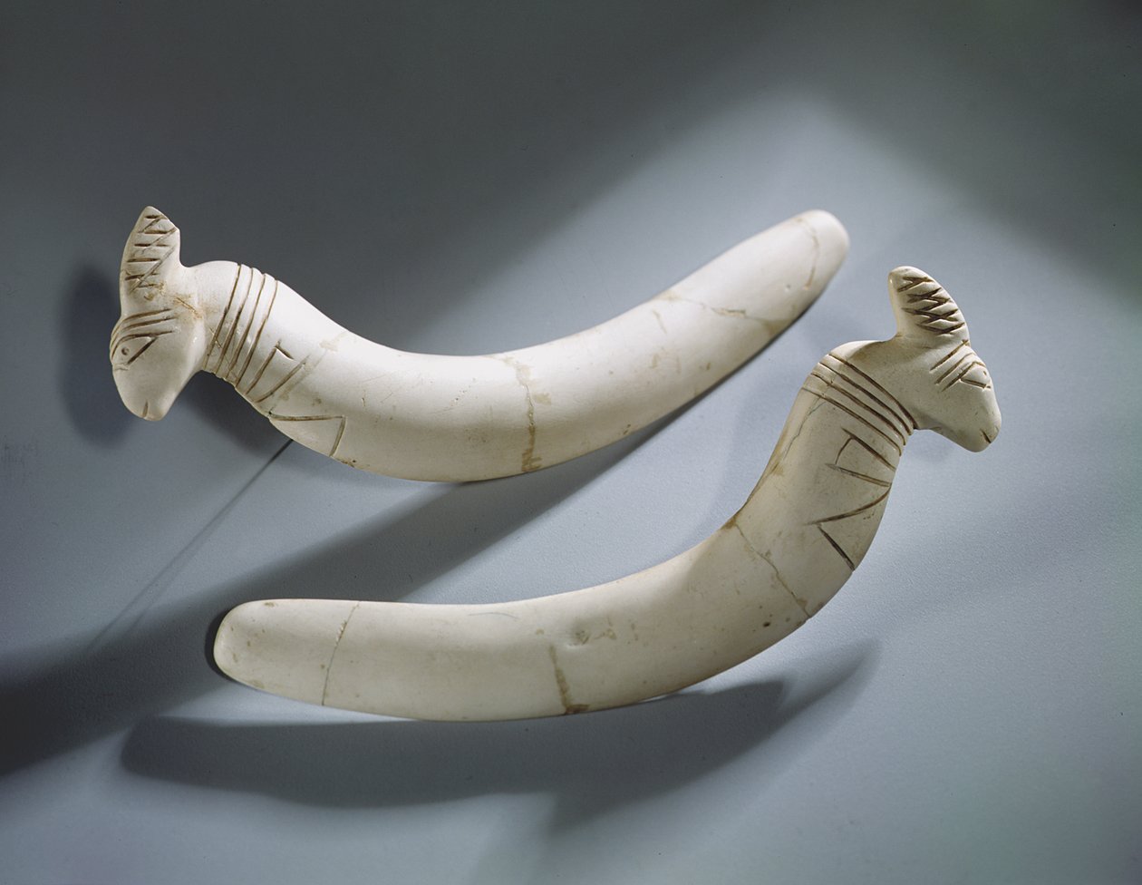Coppia di nacchere, Periodo Thinite (avorio di ippopotamo) da Egyptian 1st Dynasty