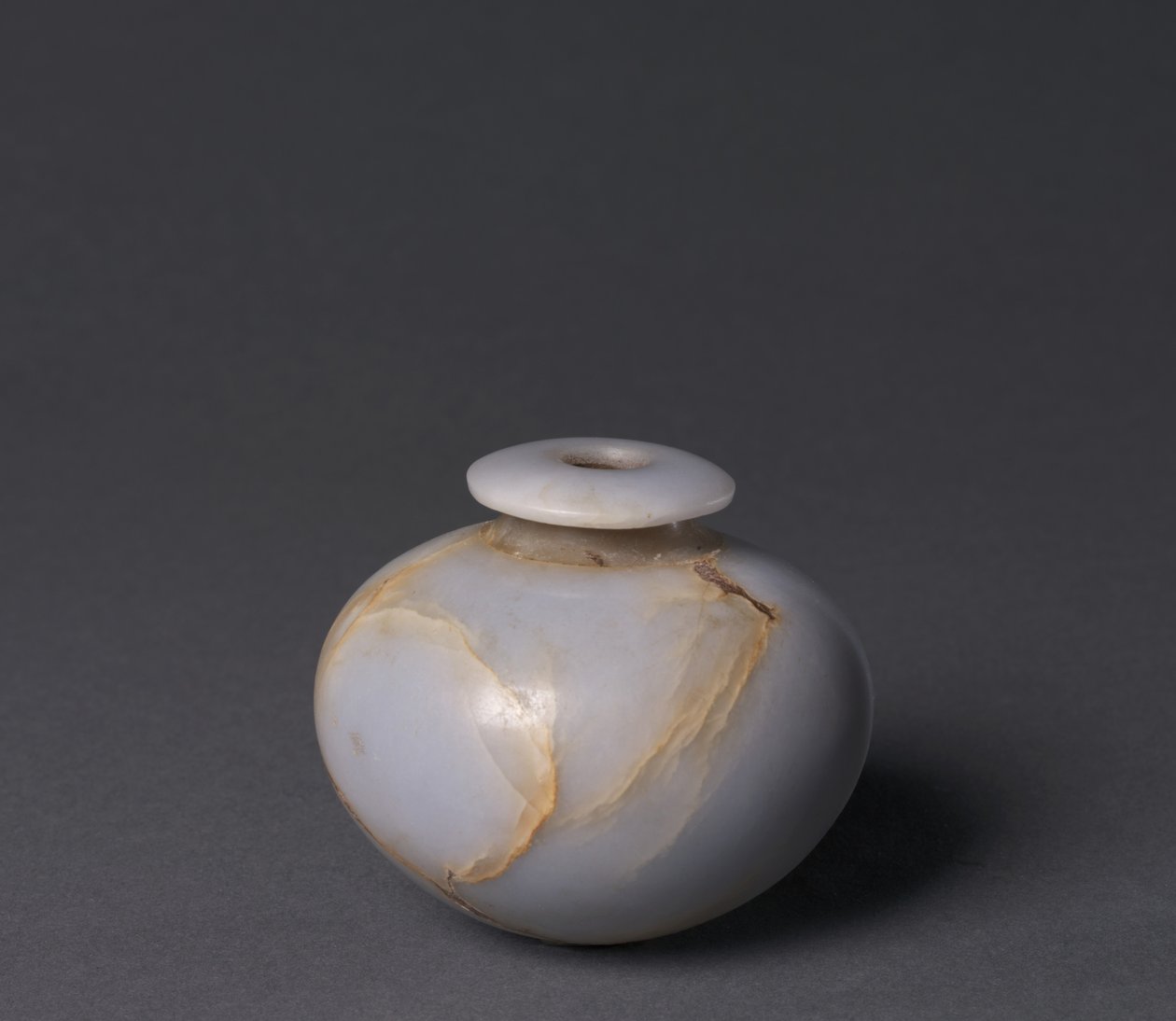 Vaso cosmetico, c.1980-1901 a.C. da Egyptian 12th Dynasty