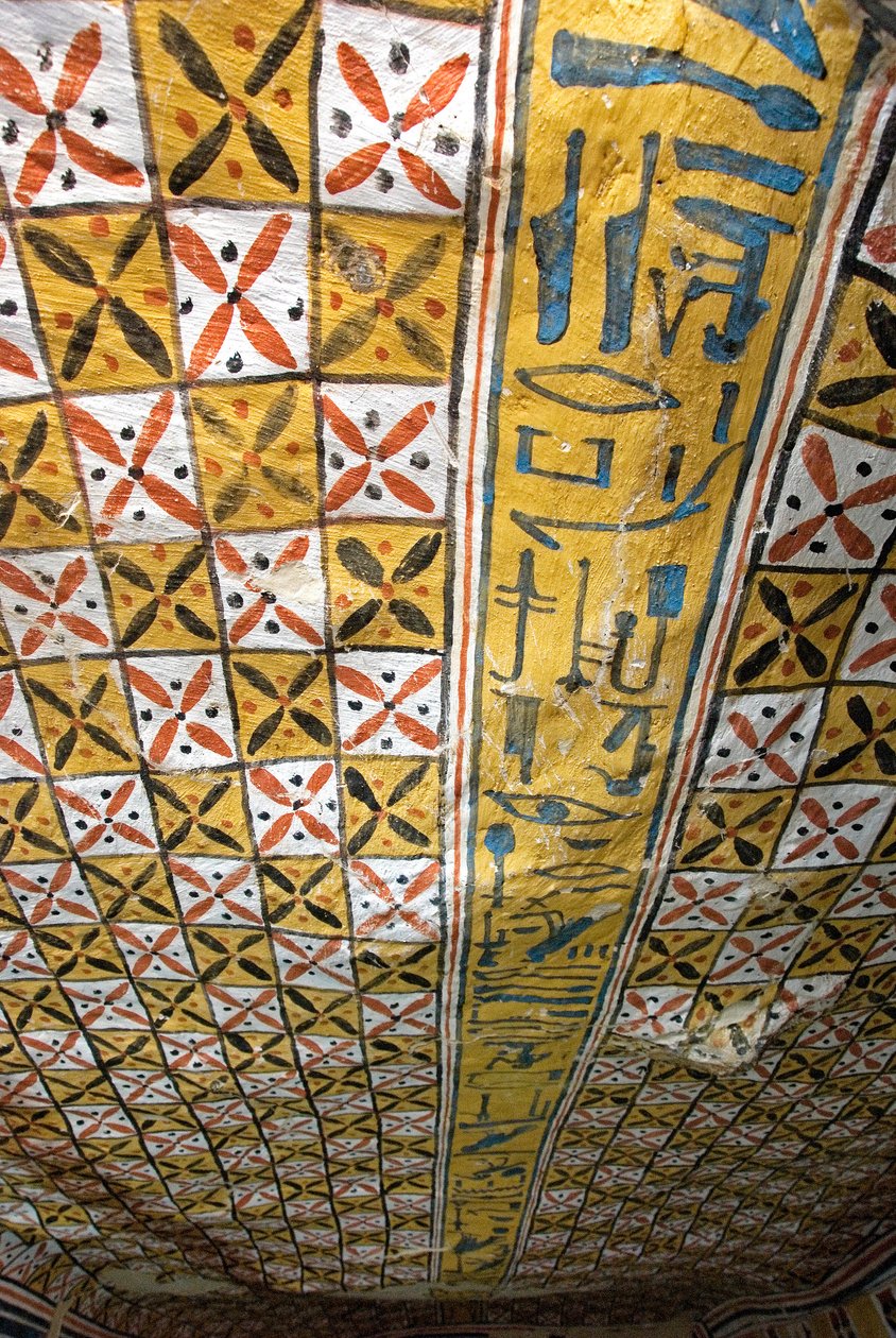Antichità egiziana: soffitto decorato con motivi geometrici, Tomba di Roy (TT255). XVIII dinastia. Dalla riva occidentale di Luxor, Egitto da Egyptian 18th Dynasty