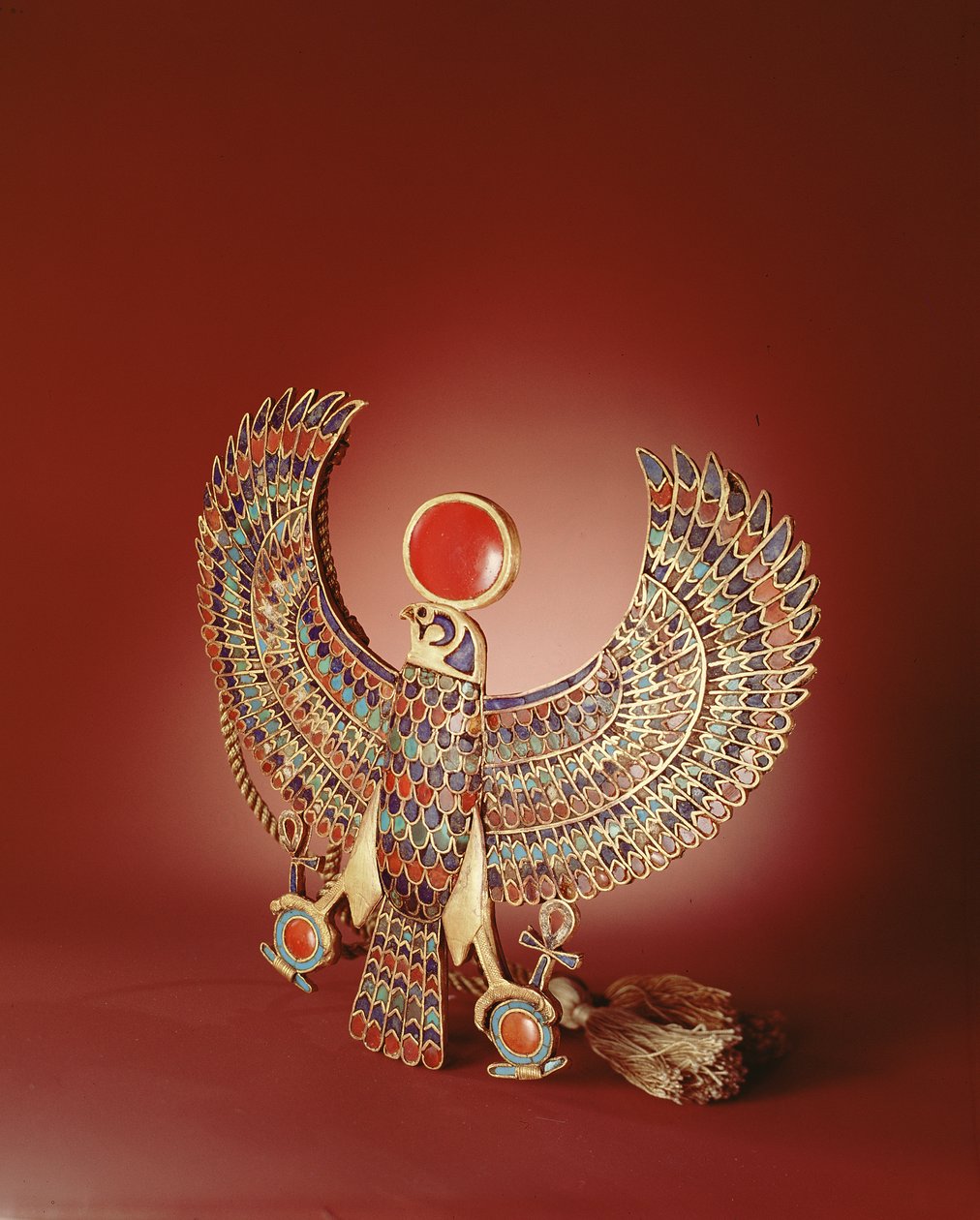 Pettorale a falco, dalla tomba di Tutankhamon da Egyptian 18th Dynasty