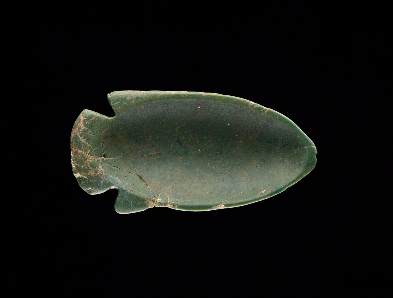 Interno di un piatto a forma di pesce da Egyptian 18th Dynasty