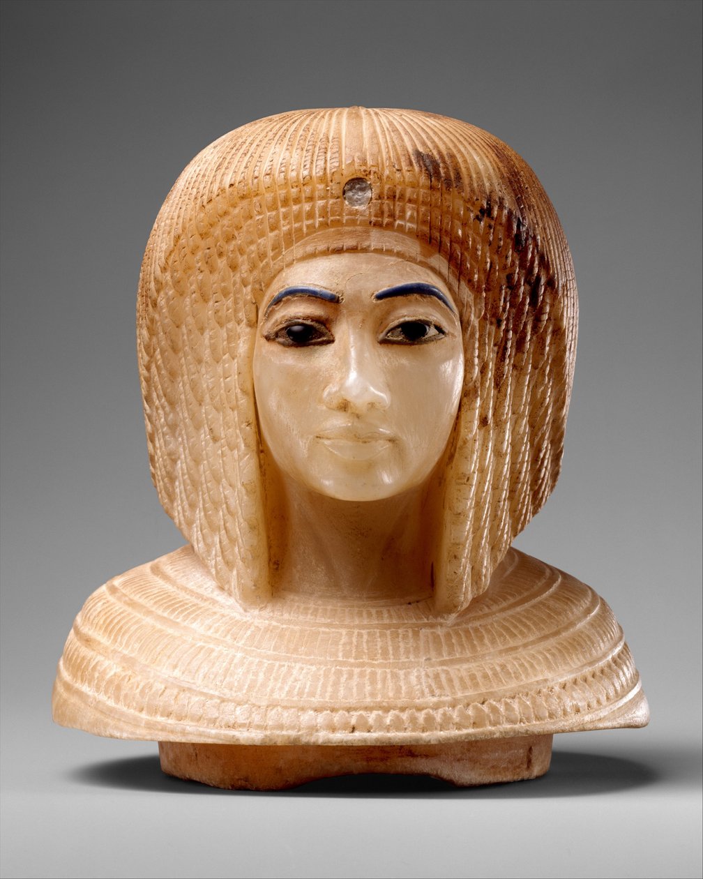 Coperchio a forma di testa di donna reale, c.1349-1336 a.C. (travertino, vetro blu, ossidiana) da Egyptian 18th Dynasty