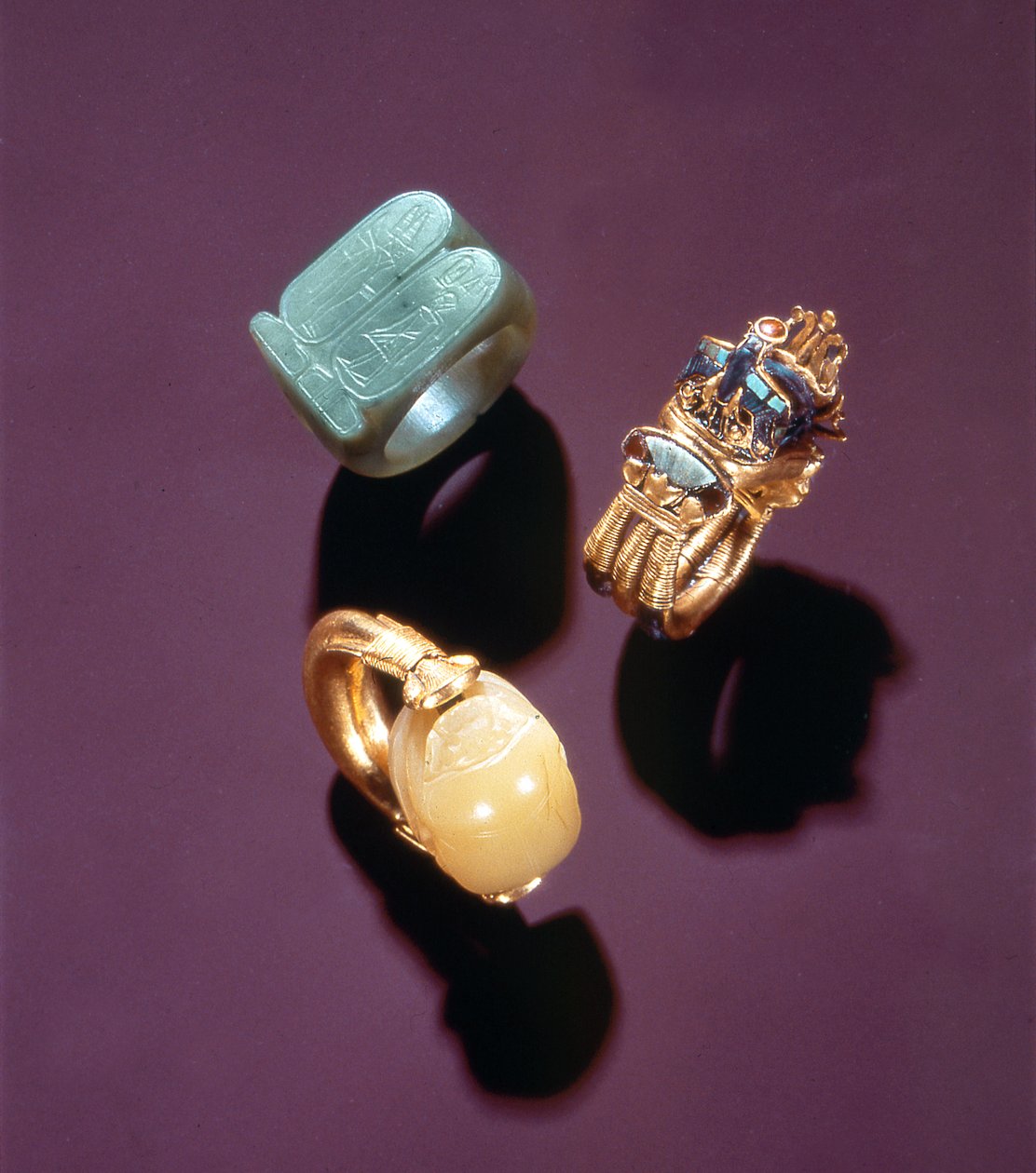Tre anelli, dalla Tomba di Tutankhamon da Egyptian 18th Dynasty