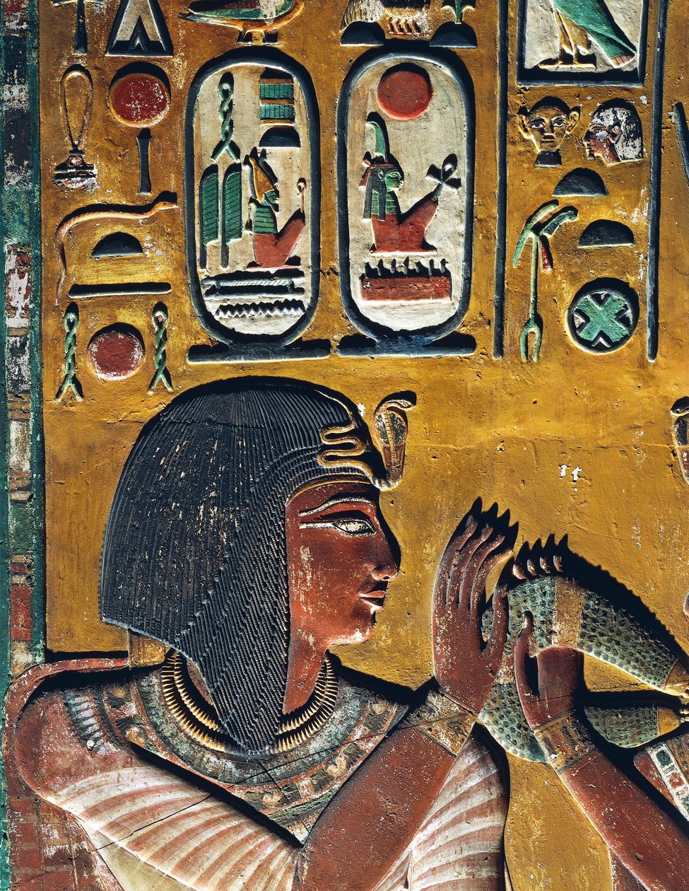 La dea Hathor offre la sua collana al faraone (bassorilievo) da Egyptian 19th Dynasty