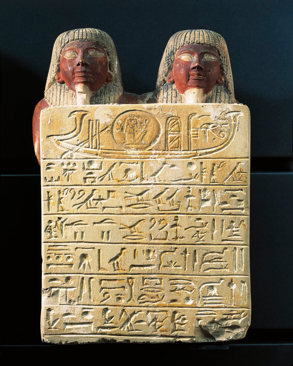 Stele in calcare di Dydy e suo figlio Pendua, maestri carpentieri, inno di offerta al dio sole Ra, da Deir el-Medina da Egyptian 19th Dynasty