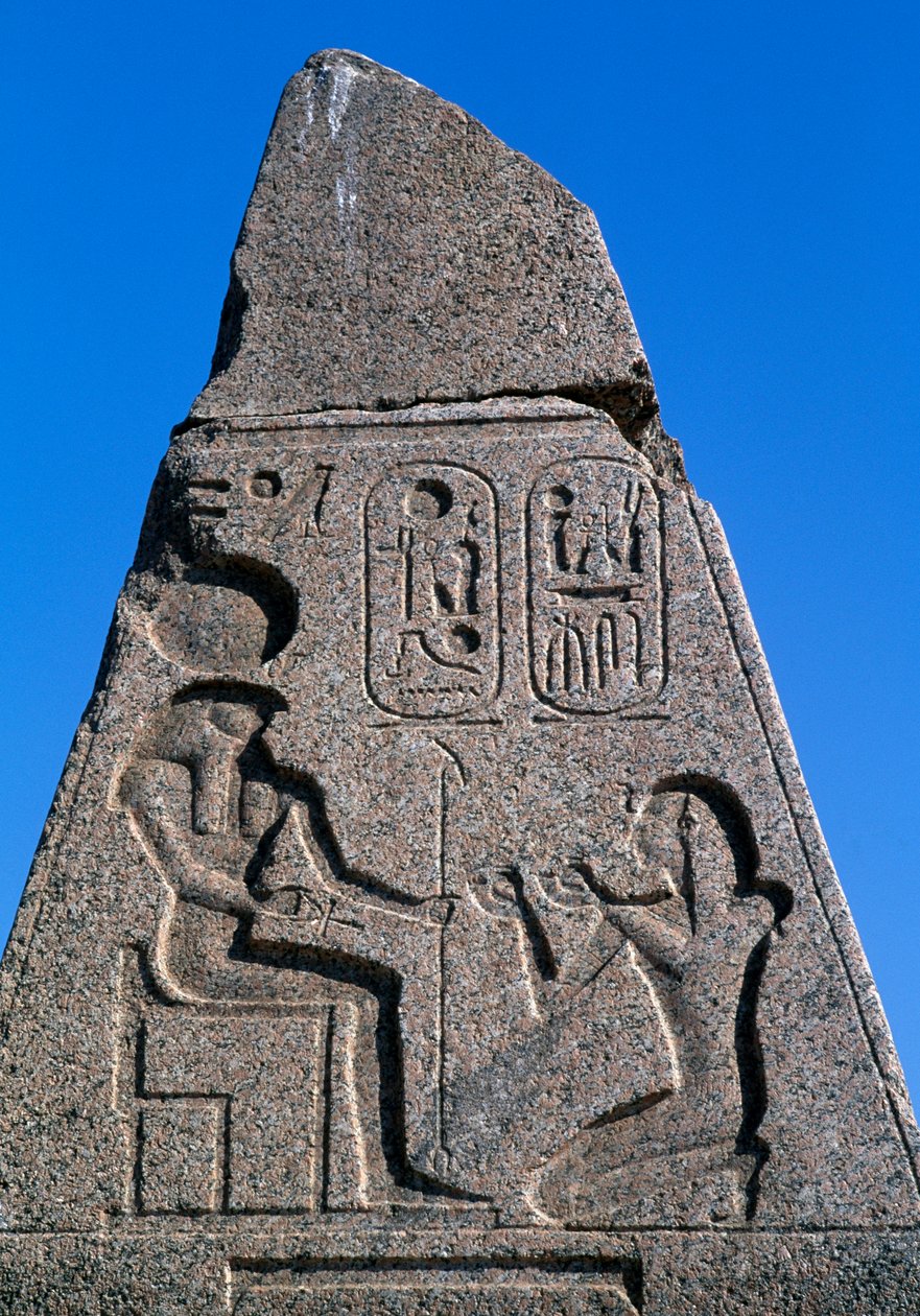 Obelisco con rilievi e iscrizioni di Ramses II, Grande Tempio di Amon, Tanis, Egitto, civiltà egizia, Nuovo Regno, XIX dinastia da Egyptian 19th Dynasty