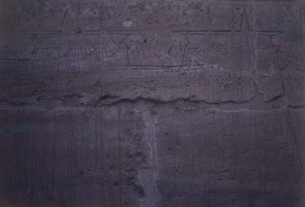 Rilievo che mostra la facciata del tempio di Amon, completato da Ramses II (1298-32) da Egyptian 19th Dynasty