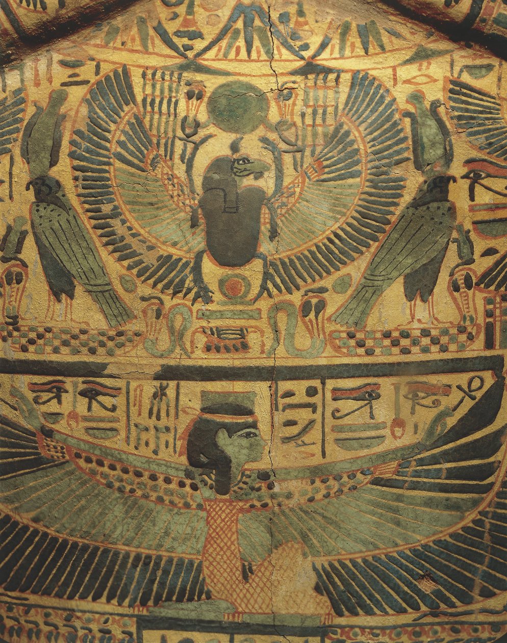 Copertura della mummia con divinità alata che protegge lo scarabeo, simbolo di eternità da Egyptian 22nd Dynasty