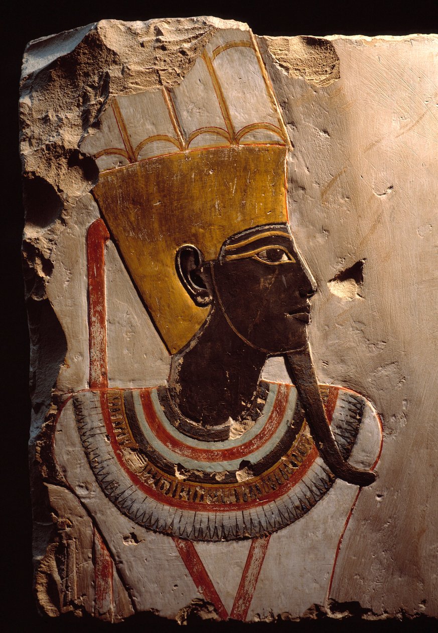 Antichità egizia: dettaglio di un dipinto su calcare raffigurante il dio della fertilità Amon Min (Amon-Min). Luxor, Museo d