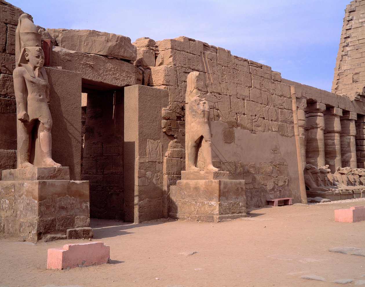 Antichità egizia: vista del tempio di Karnak. Egitto da Egyptian Egyptian