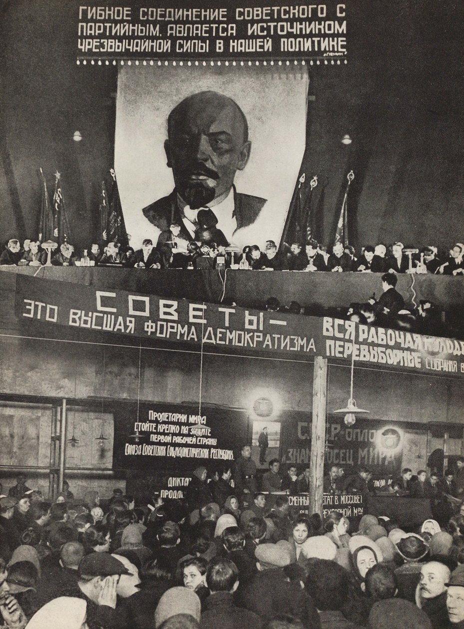 Soviet - la forma più alta di democrazia. Illustrazione da L
