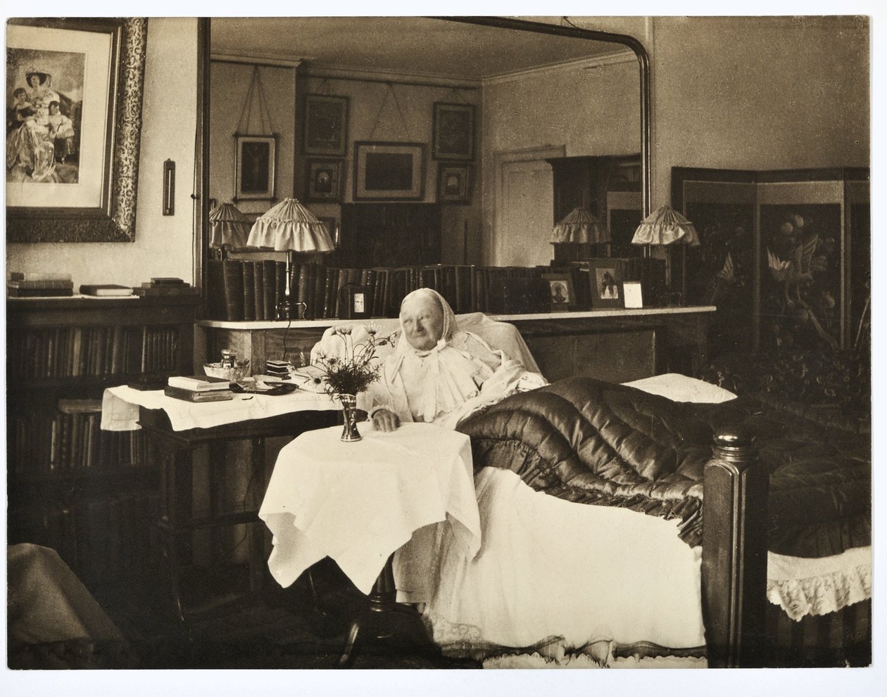 Florence Nightingale a letto, 1906 da Elizabeth Bosanquet
