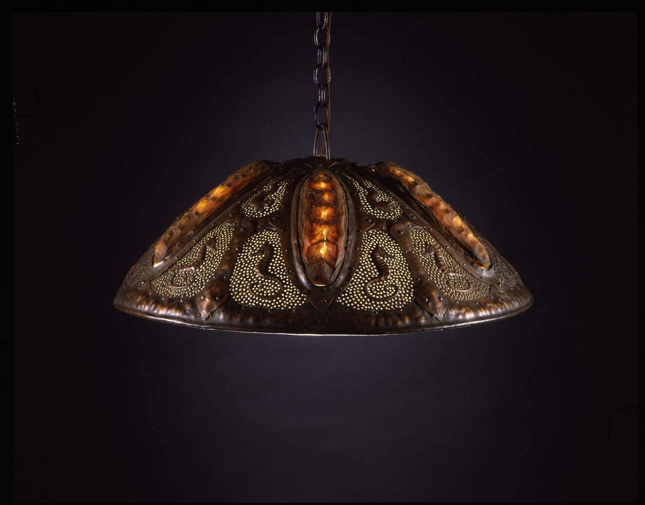 Lampadario, c.1910 da Elizabeth Eaton Burton