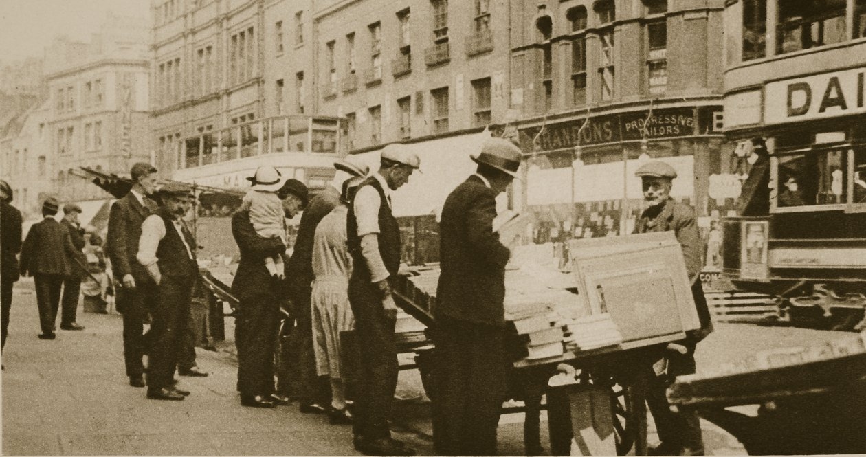 Un mercato di libri all