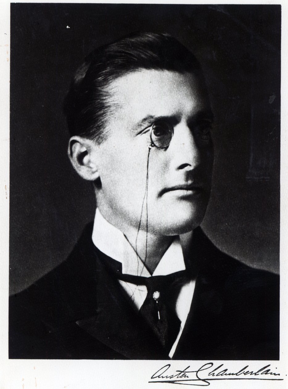 Austen Chamberlain da English Photographer
