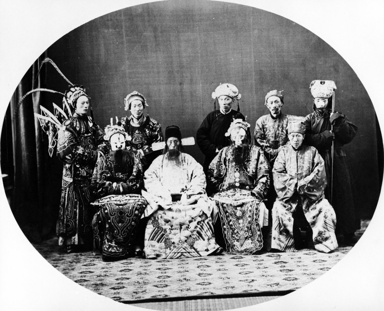 Teatrali cinesi, Shanghai, c.1870 da English Photographer