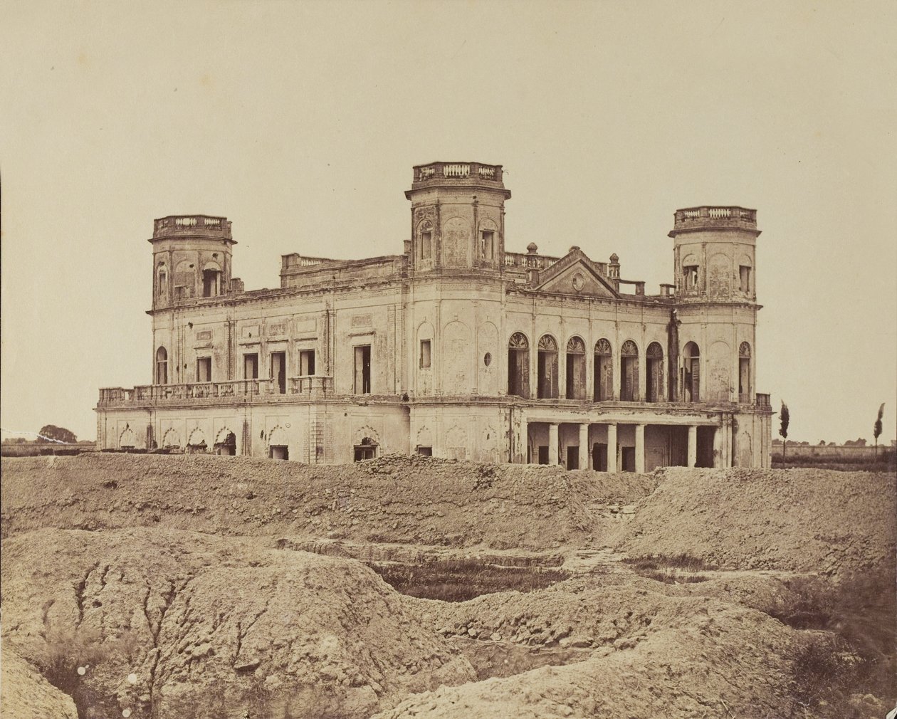 Palazzo indiano, c.1858 da English Photographer