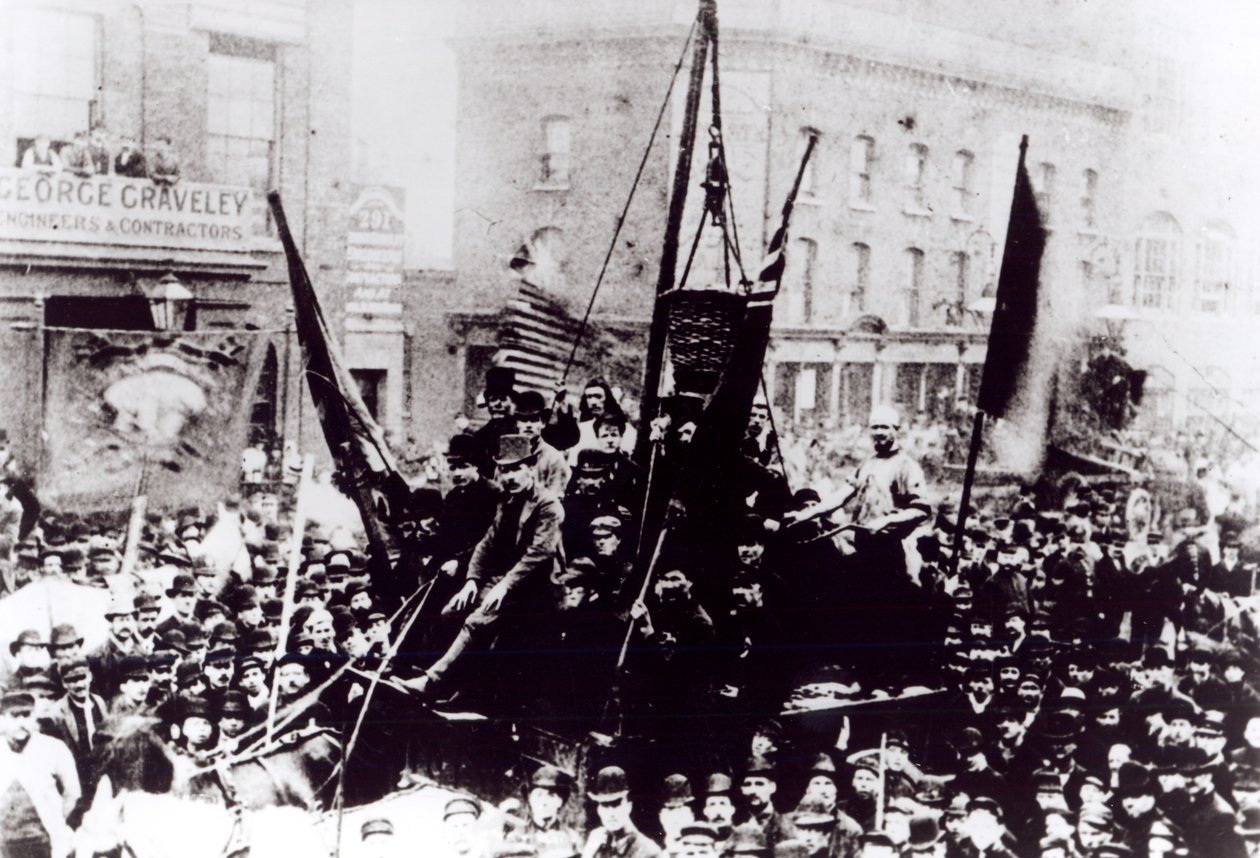 Sciopero dei portuali di Londra, 1889 da English Photographer
