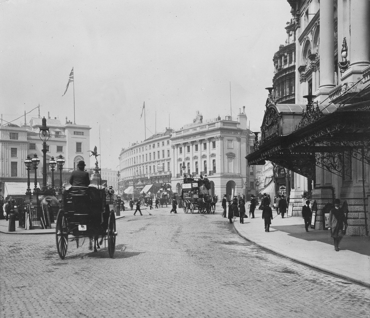 Piccadilly Circus da English Photographer