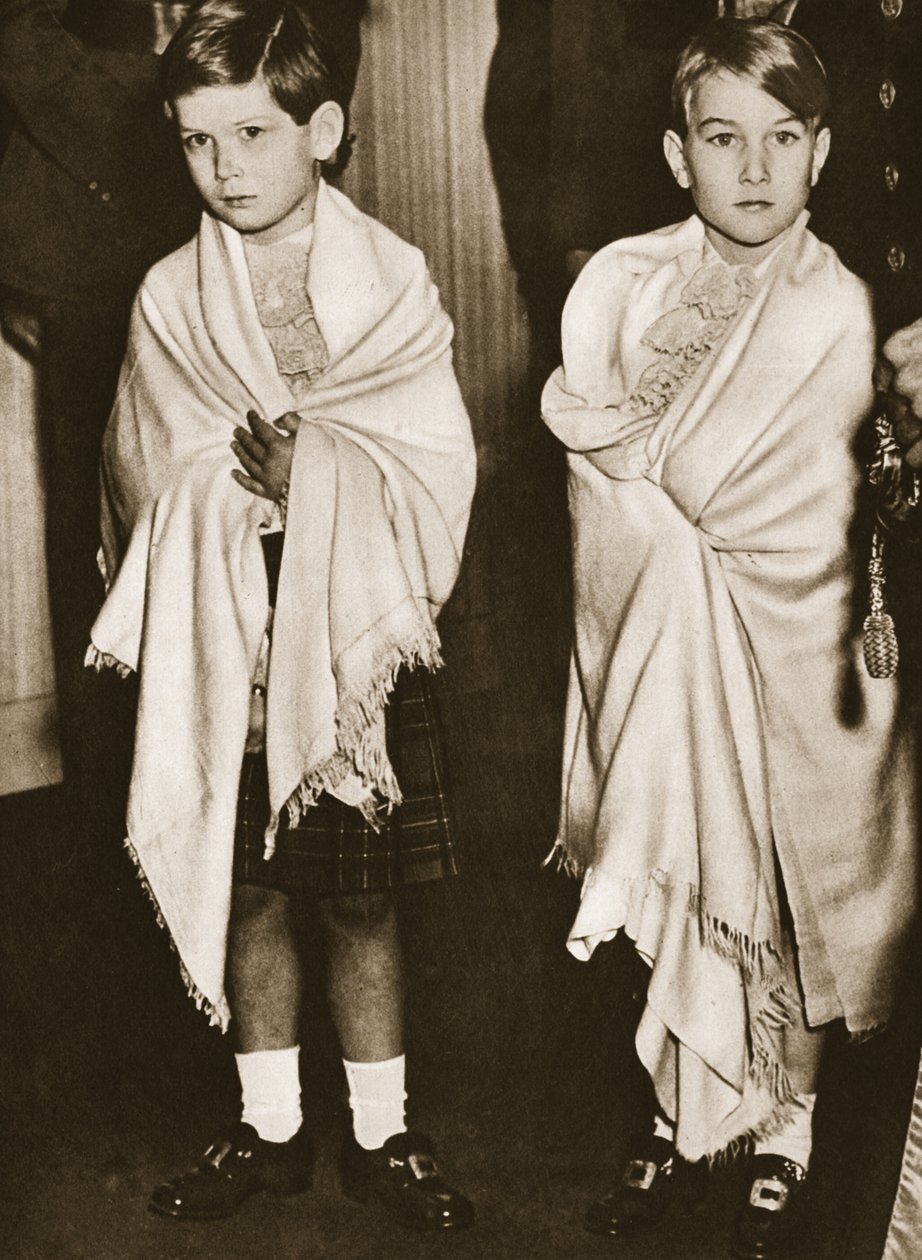 Principe Michael di Kent e Principe William di Gloucester, paggi al matrimonio della Principessa Elisabetta, 1947 da English Photographer