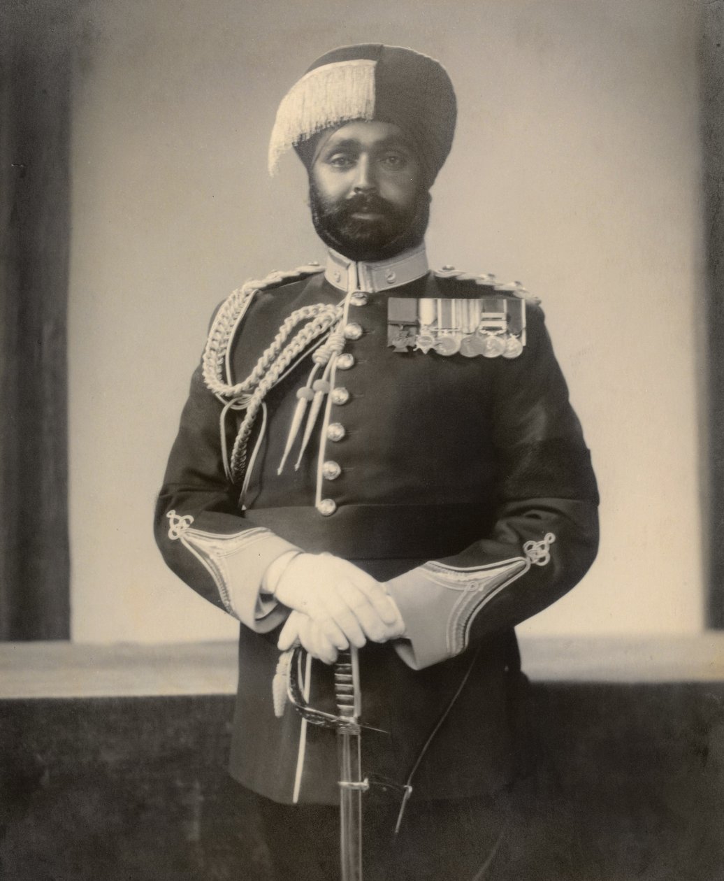 Subadar maggiore Ishar Singh, Bahadur VC OBI, 4th Battalion, 15th Punjab Regiment, 1936-37 da English Photographer