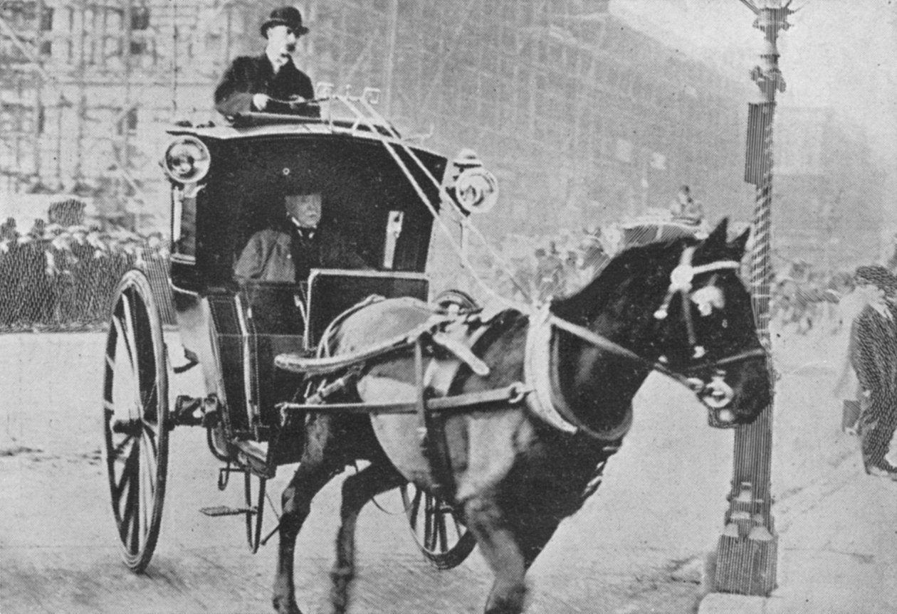 Il Premier prende un taxi da English Photographer