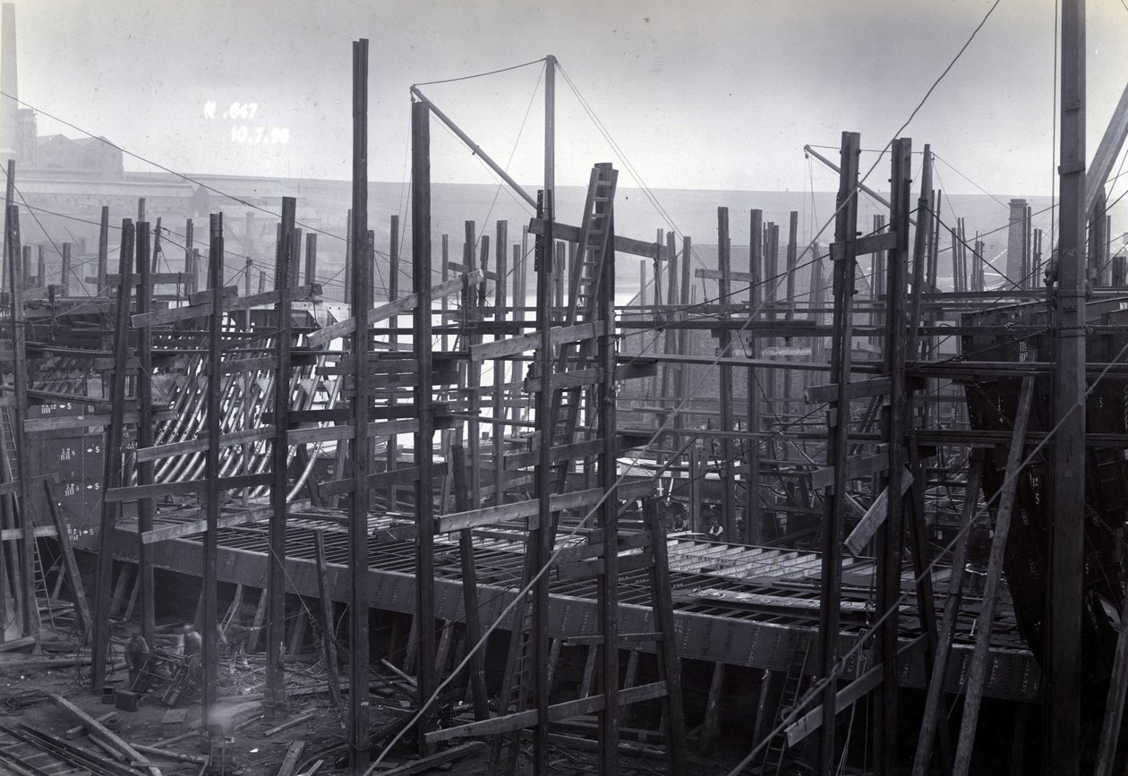Il traghetto rompighiaccio SS Baikal in costruzione da Sir W.G. Armstrong Mitchell and Co. Ltd., al cantiere navale Low Walker, Newcastle upon Tyne nel 1896, Yard No. 647 da English Photographer
