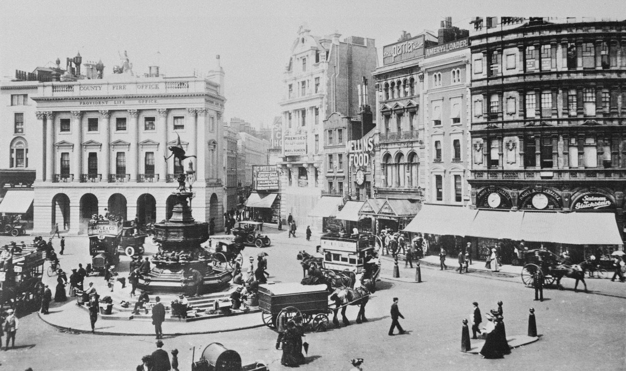 Vista di Piccadilly Circus, c. 1900 da English Photographer