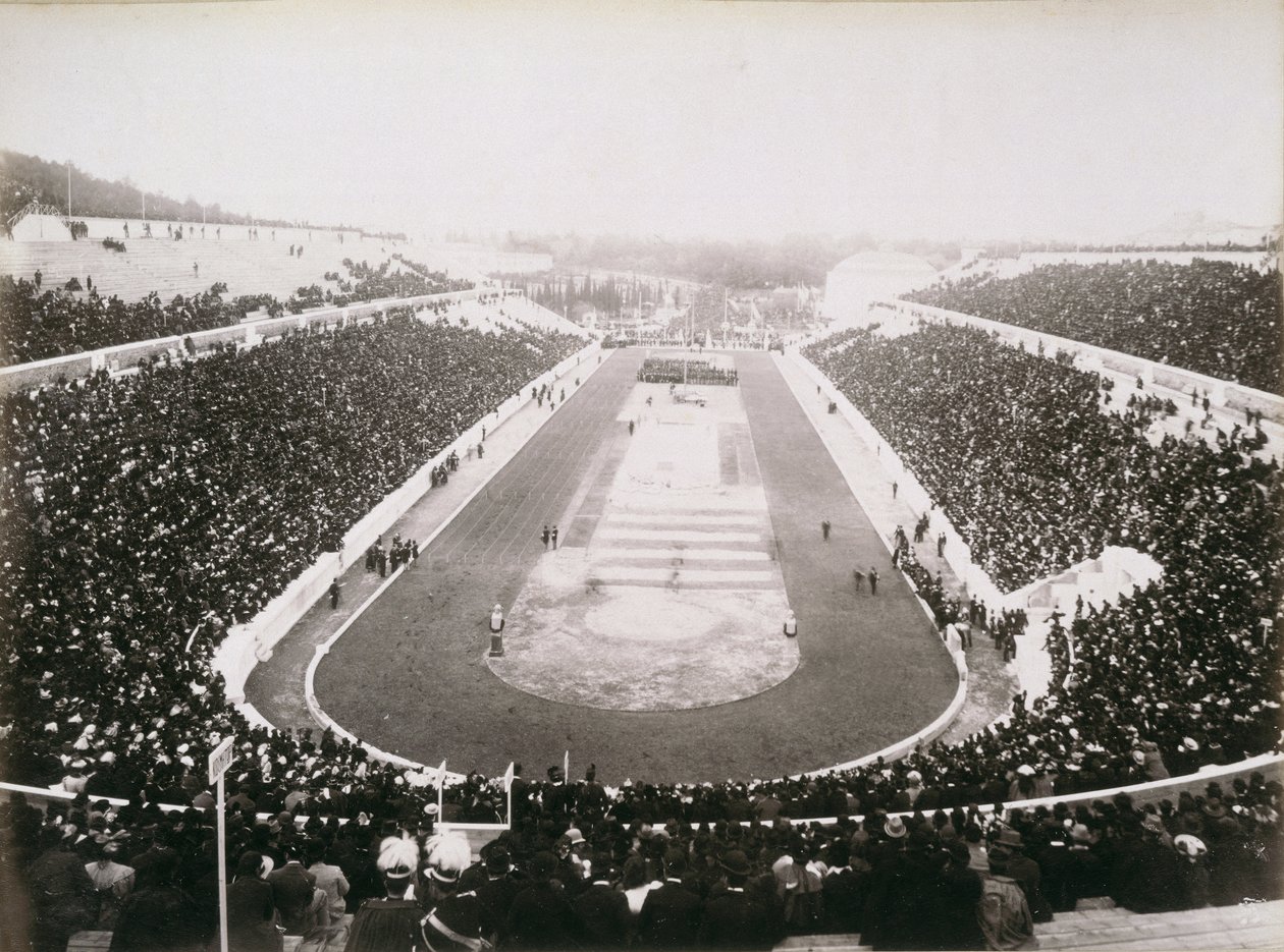 Veduta dei primi Giochi Olimpici ufficiali ad Atene, 1896 da English Photographer