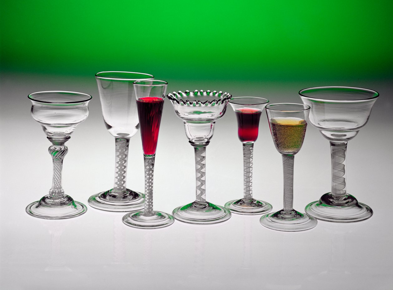 Collezione di bicchieri da vino con steli a torsione, metà XVIII secolo da English School