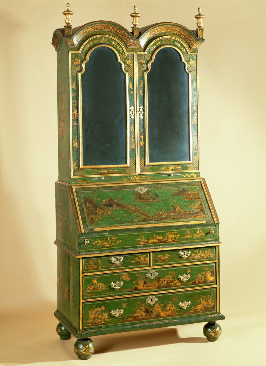 Mobiletto Queen Anne con piedi a sfera, c.1710 da English School