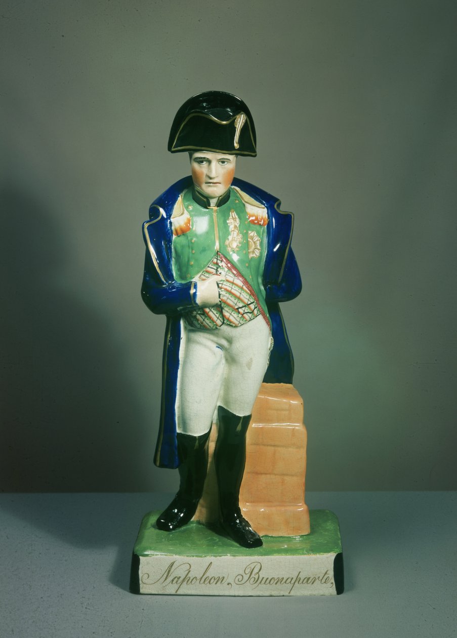 Figura di Staffordshire di Napoleone Bonaparte da English School