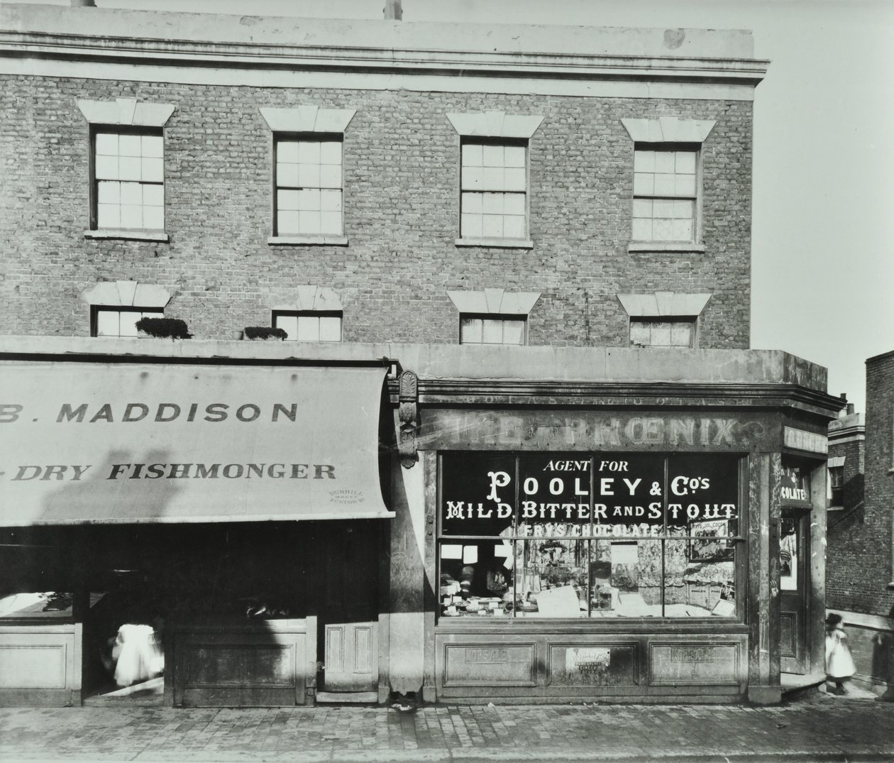 90-92 Albert Road, 1899 da English Photographer