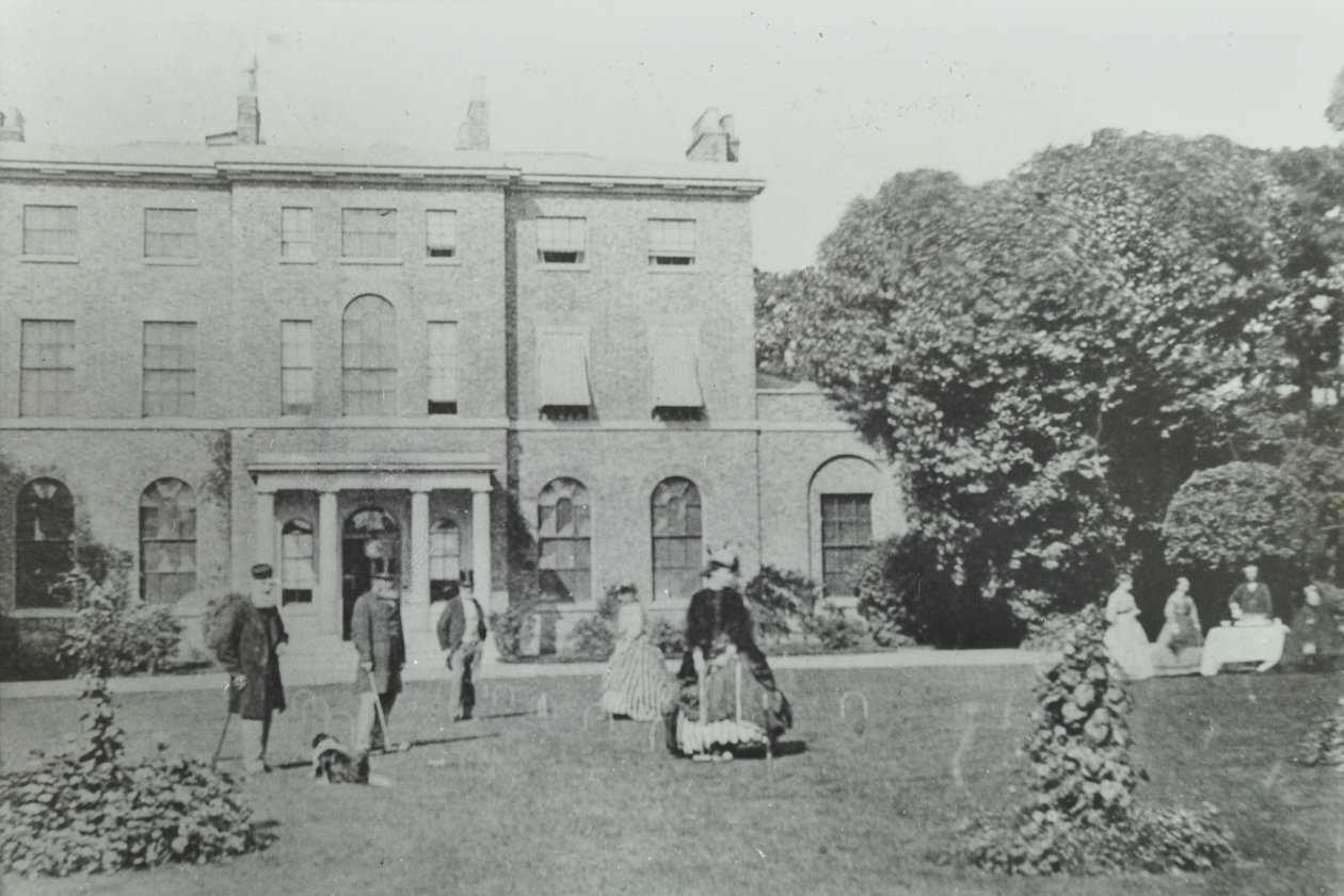 Broomwood House, Broomwood Road: elevazione posteriore, Londra, 1890 da English Photographer