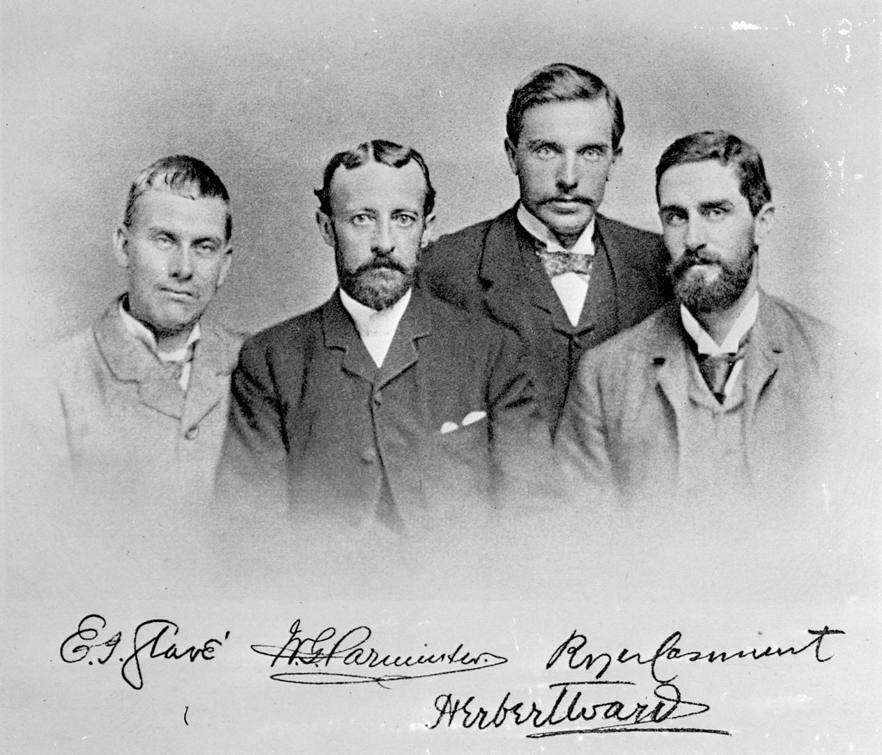 E.J. Glave, W.G. Parminter, Herbert Ward e Roger Casement da English Photographer