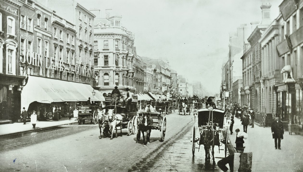 John Lewis, Oxford Street, Westminster LB: vista verso est da Oxford Circus, 1890 da English Photographer