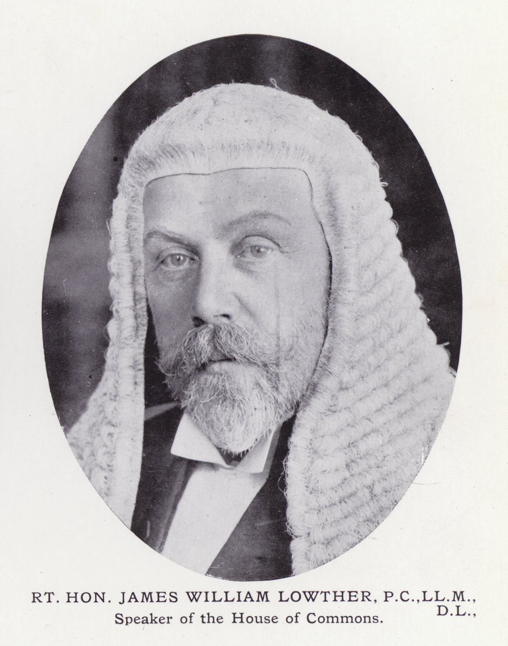 Uomini Prominenti di Londra: Rt Hon James William Lowther da English Photographer